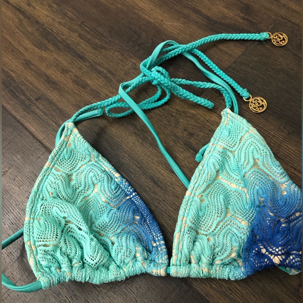 Bikini top